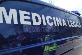 Un copil în vârstă de 3 ani a murit călcat de tractorul condus de tatăl său. Tragedia s-a produs într-o localitate din România